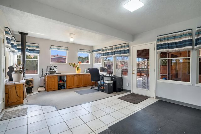 100 Castle Rock Road SE, Rio Rancho, NM 87124