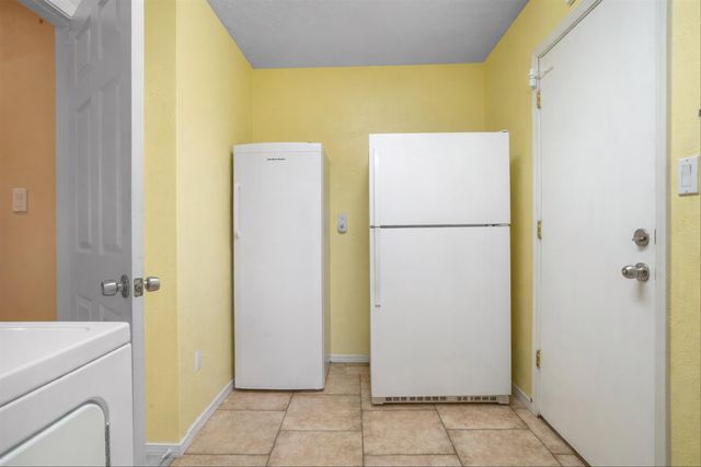 100 Castle Rock Road SE, Rio Rancho, NM 87124