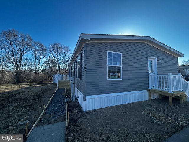 382 VALENTINE DRIVE, Martinsburg, WV 25405