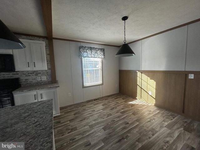 382 VALENTINE DRIVE, Martinsburg, WV 25405