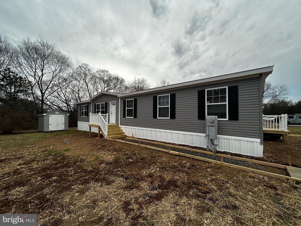 382 VALENTINE DRIVE, Martinsburg, WV 25405