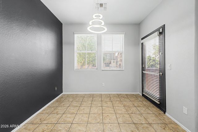 2012 N 78TH Glen, Phoenix, AZ 85035