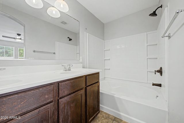 2012 N 78TH Glen, Phoenix, AZ 85035