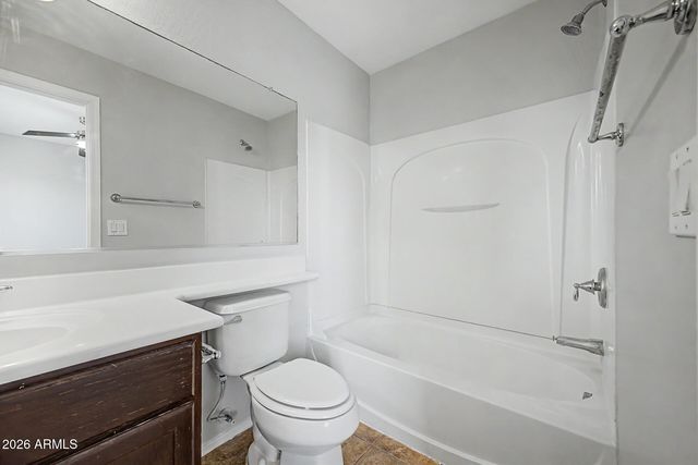 2012 N 78TH Glen, Phoenix, AZ 85035