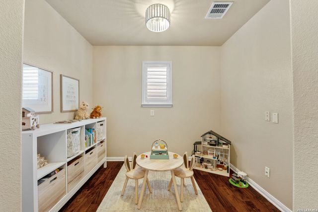 410 Midway Crst, San Antonio, TX 78258