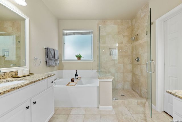 410 Midway Crst, San Antonio, TX 78258