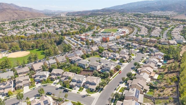 25006 Pine Creek Loop, Corona, CA 92883