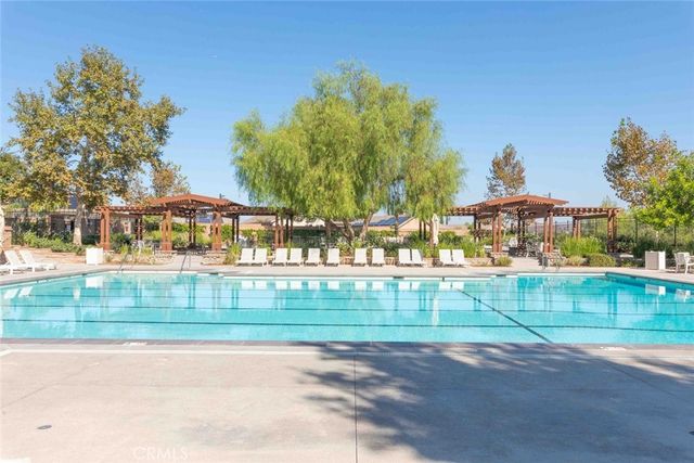 25006 Pine Creek Loop, Corona, CA 92883