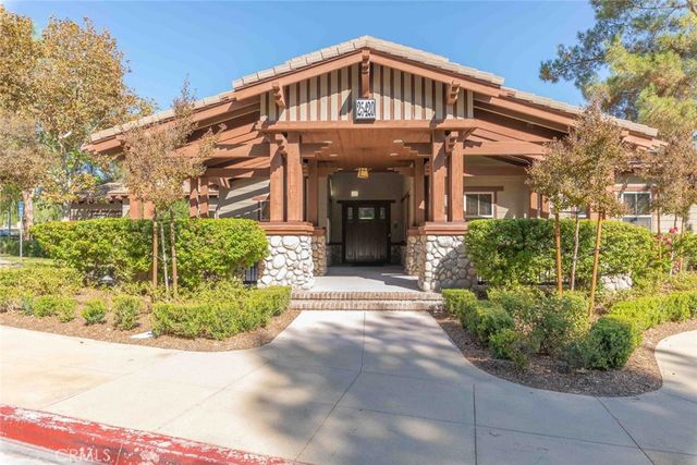 25006 Pine Creek Loop, Corona, CA 92883