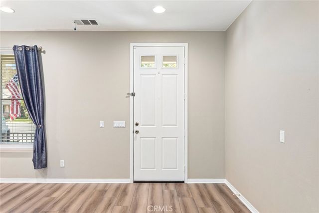 25006 Pine Creek Loop, Corona, CA 92883