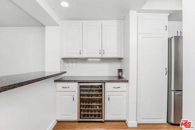 2960 Neilson Way 203, Santa Monica, CA 90405