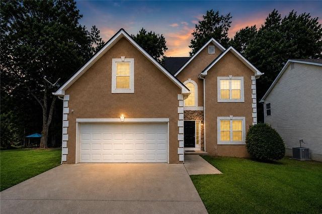 2315 Lake Royale Drive, Riverdale, GA 30296