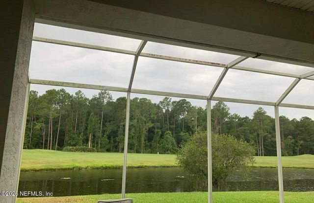 925 LOTUS Lane S, Jacksonville, FL 32259