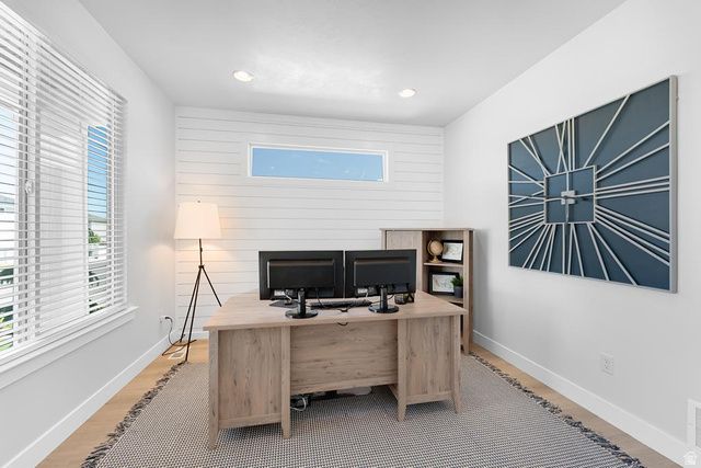 213 S COTTONWOOD RD, Vineyard, UT 84059