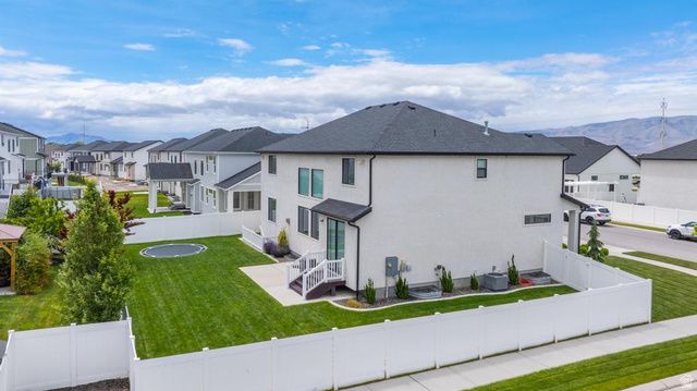 213 S COTTONWOOD RD, Vineyard, UT 84059