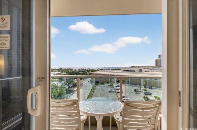 410 Atkinson Drive 1007, Honolulu, HI 96814