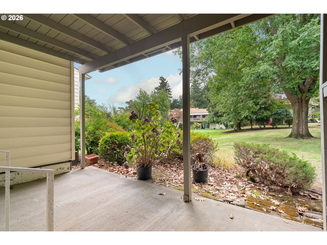 15045 Ne ROSE Pkwy, Portland, OR 97230