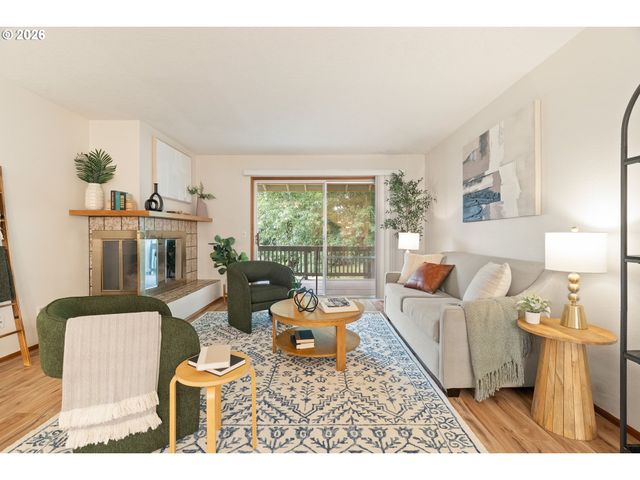 15045 Ne ROSE Pkwy, Portland, OR 97230