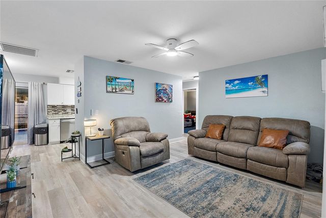 3978 43RD AVENUE N, St Petersburg, FL 33714