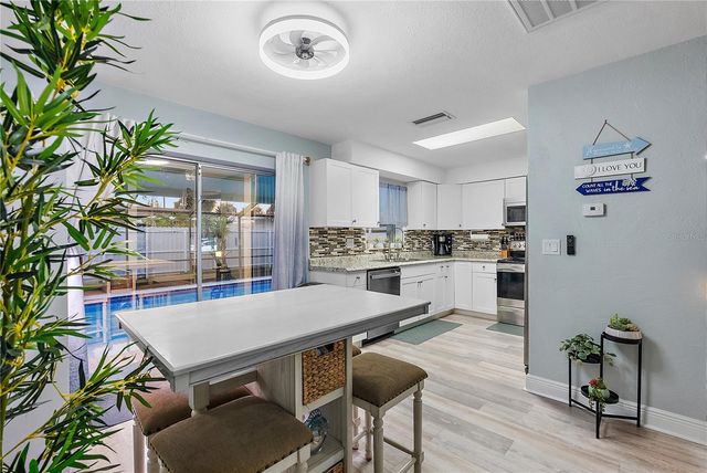 3978 43RD AVENUE N, St Petersburg, FL 33714