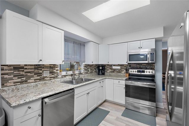 3978 43RD AVENUE N, St Petersburg, FL 33714