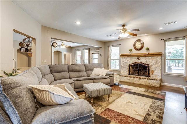 4012 Chelsea Way, Caddo Mills, TX 75135