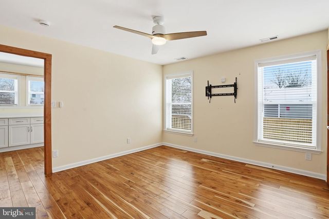 1614 BENTLEY RD, Edgewater, MD 21037