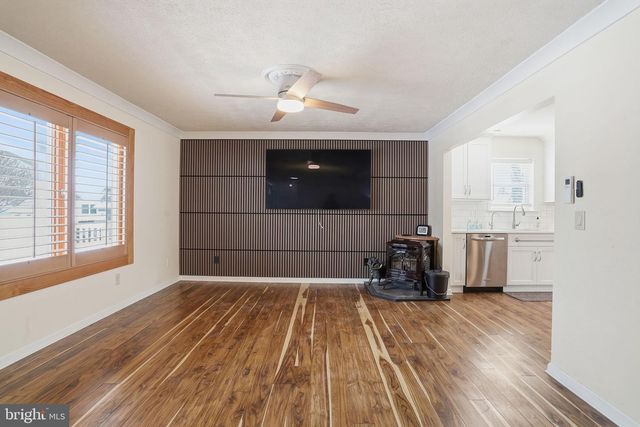 1614 BENTLEY RD, Edgewater, MD 21037