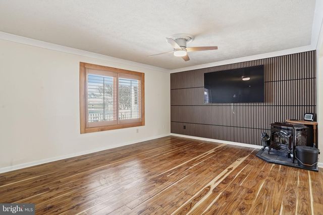 1614 BENTLEY RD, Edgewater, MD 21037