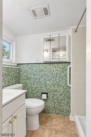 143 S Martine Ave, Fanwood Boro, NJ 07023