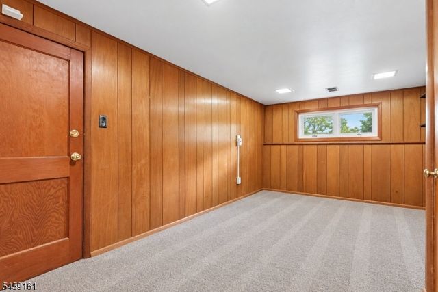 143 S Martine Ave, Fanwood Boro, NJ 07023