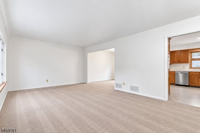 143 S Martine Ave, Fanwood Boro, NJ 07023