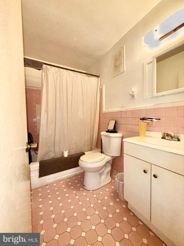 1708 LONEY ST, Philadelphia, PA 19111
