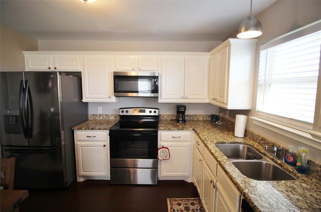 309 E 2nd Street, Maypearl, TX 76064