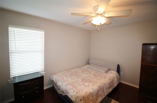 309 E 2nd Street, Maypearl, TX 76064