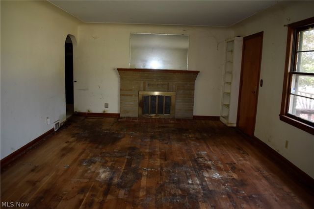 106 S Beverly Avenue, Youngstown, OH 44515