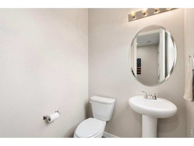 398 Chipman Dr, Windsor, CO 80550