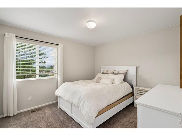 398 Chipman Dr, Windsor, CO 80550