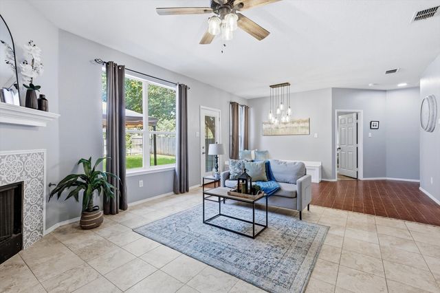 11920 Hickory Circle, Fort Worth, TX 76244