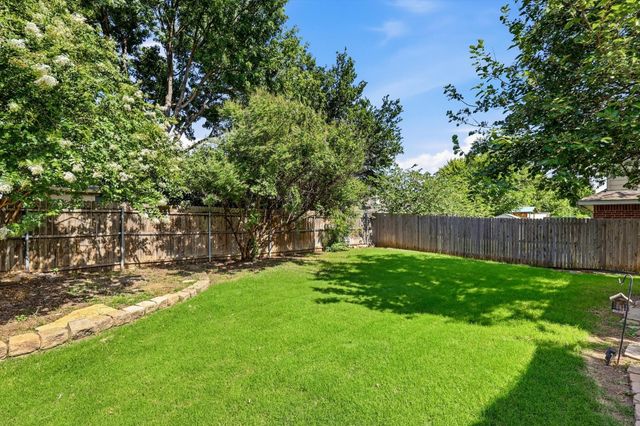 11920 Hickory Circle, Fort Worth, TX 76244