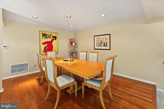 1409 CHANTICLEER DR, Cherry Hill, NJ 08003