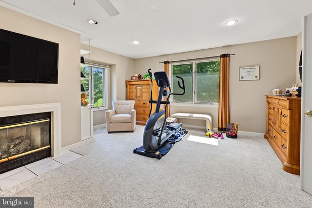 1409 CHANTICLEER DR, Cherry Hill, NJ 08003