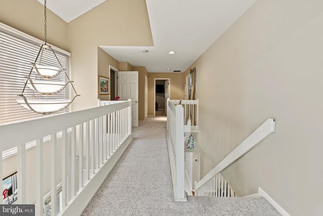 1409 CHANTICLEER DR, Cherry Hill, NJ 08003