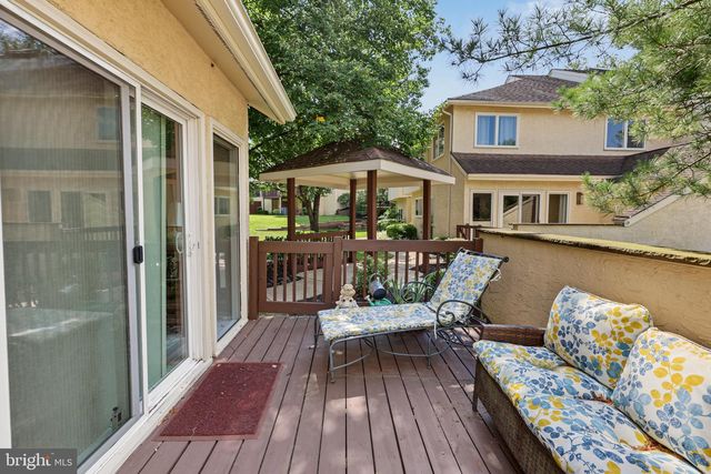 1409 CHANTICLEER DR, Cherry Hill, NJ 08003