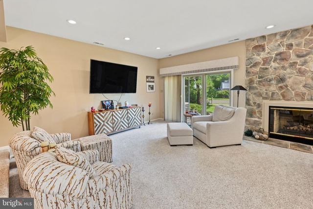 1409 CHANTICLEER DR, Cherry Hill, NJ 08003