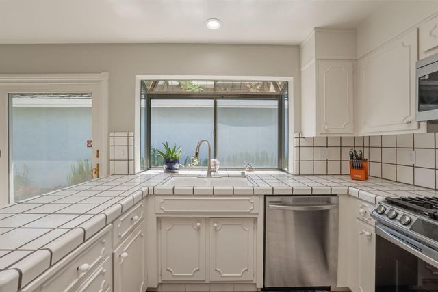 3668 Wood Duck Cir, Stockton, CA 95207