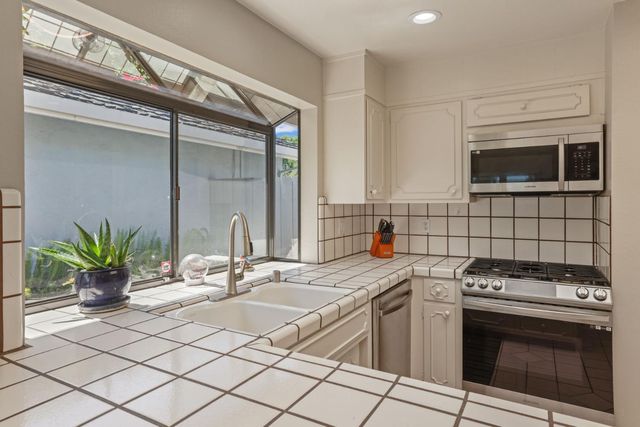 3668 Wood Duck Cir, Stockton, CA 95207