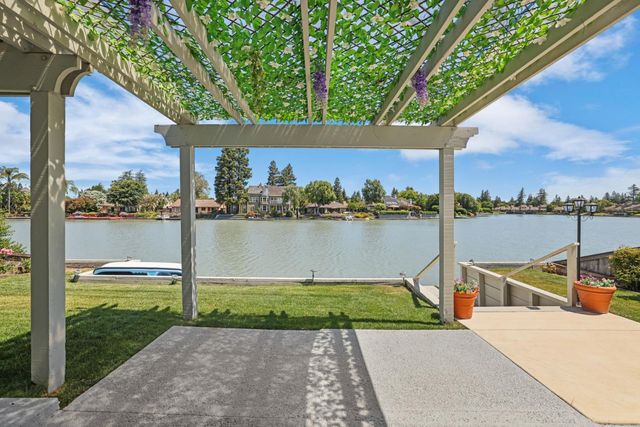 3668 Wood Duck Cir, Stockton, CA 95207