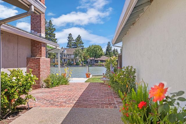 3668 Wood Duck Cir, Stockton, CA 95207