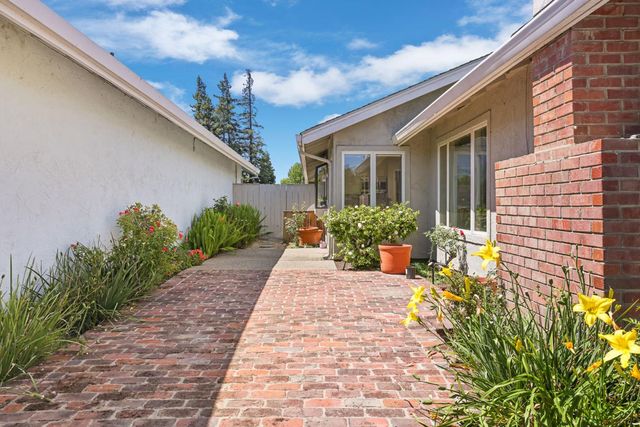 3668 Wood Duck Cir, Stockton, CA 95207